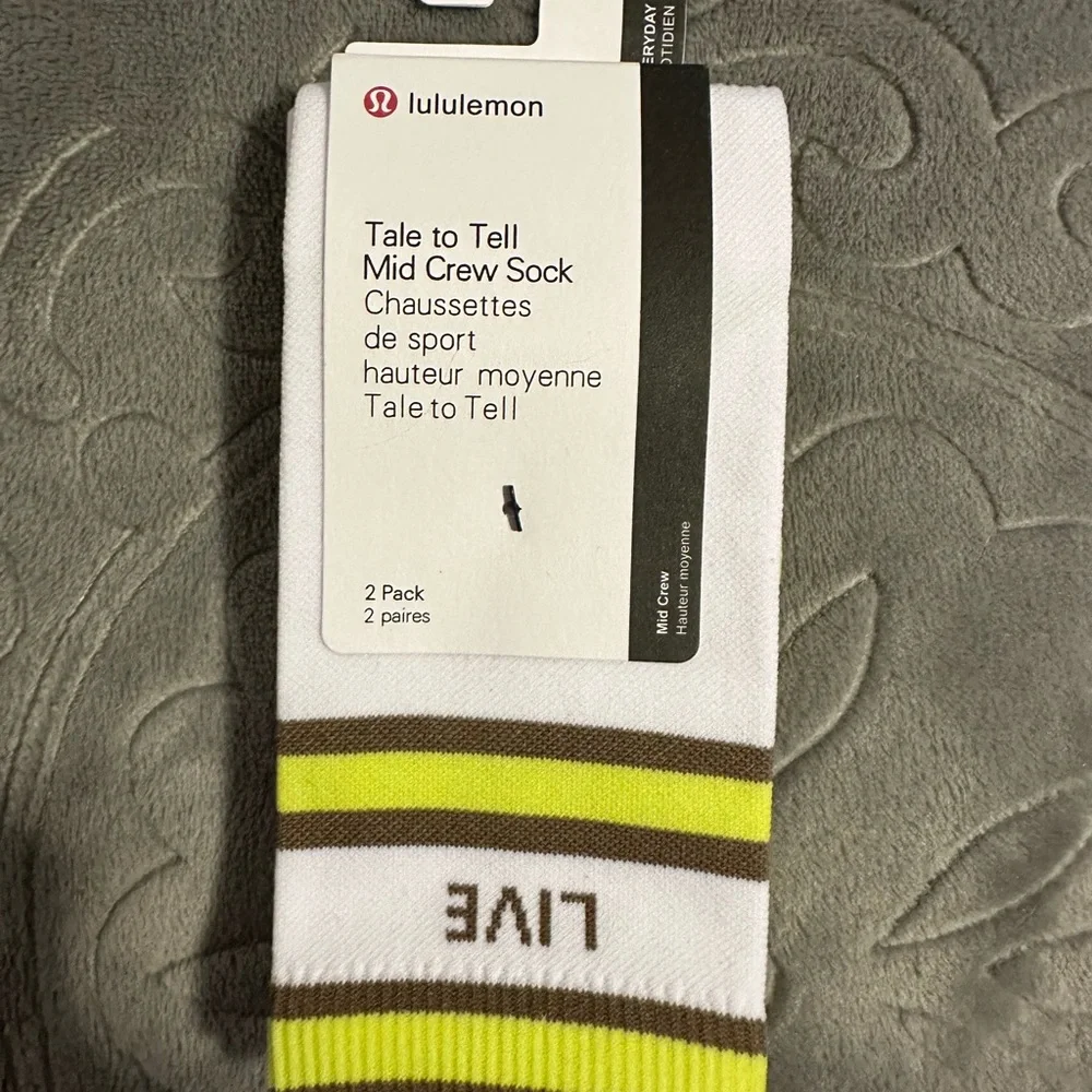 Lululemon Athletica Tale to Tell Yellow and Brown Hosiery Socks M/L NWT